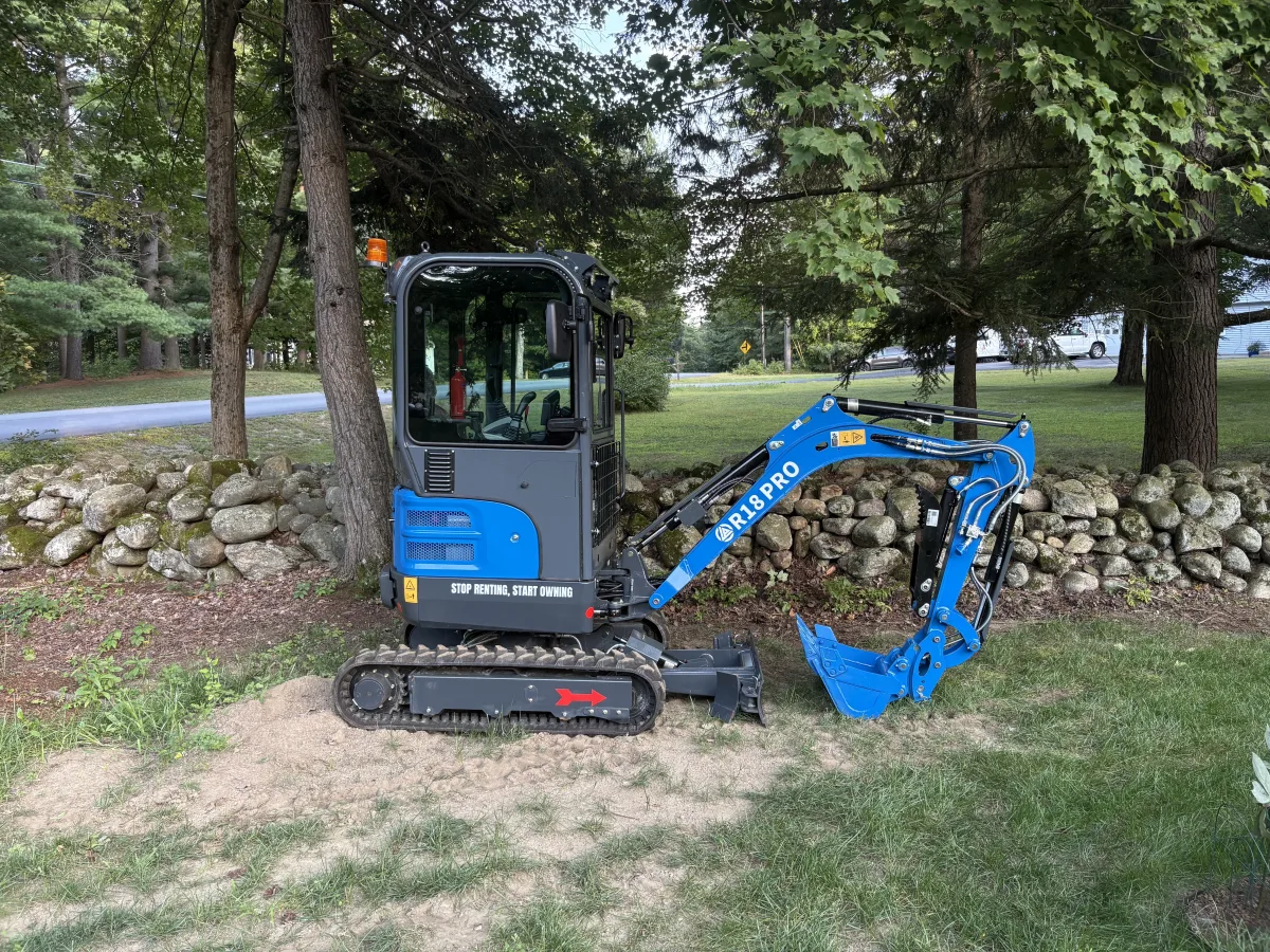 RIPPA Mini Excavators — Owners, Operators & Buyers logo